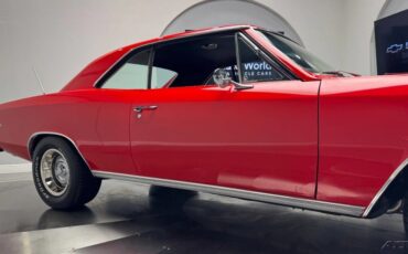 Chevrolet-Chevelle-1966-12