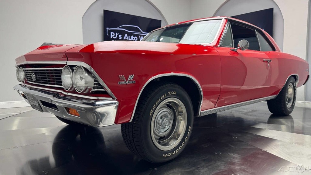 Chevrolet-Chevelle-1966-13