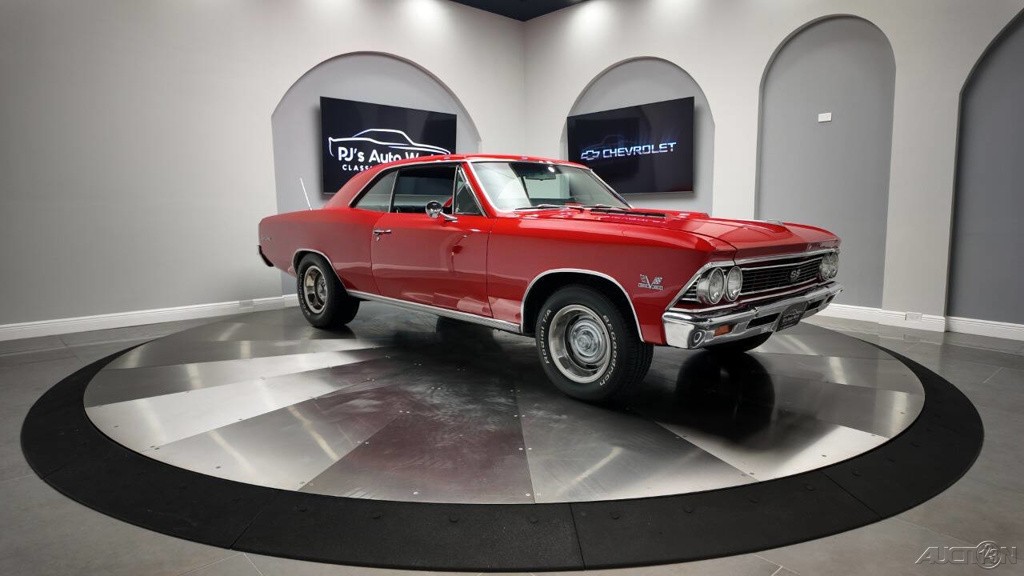 Chevrolet-Chevelle-1966-4