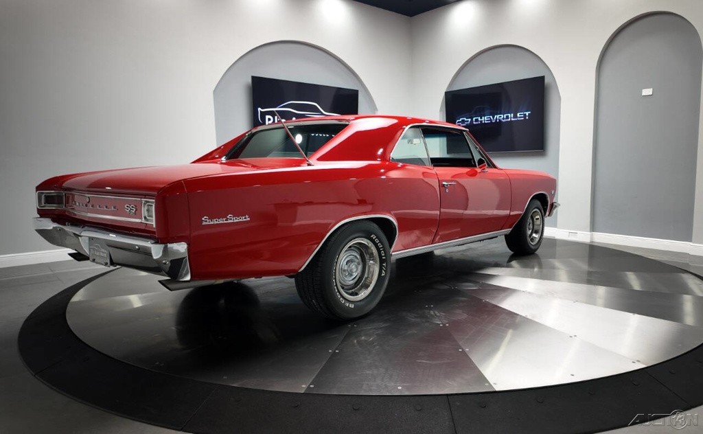 Chevrolet-Chevelle-1966-5
