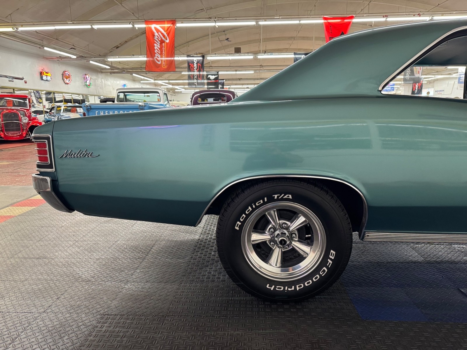 Chevrolet-Chevelle-1967-23