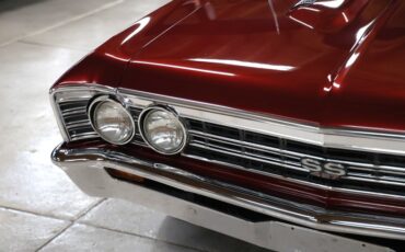 Chevrolet-Chevelle-1967-Burgundy-Metallic-Black-11
