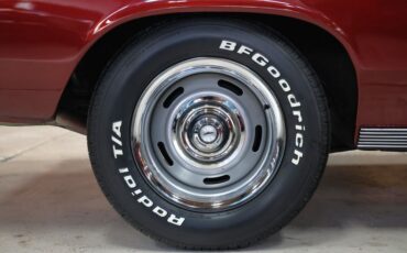 Chevrolet-Chevelle-1967-Burgundy-Metallic-Black-14