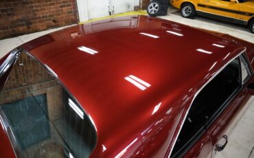 Chevrolet-Chevelle-1967-Burgundy-Metallic-Black-23