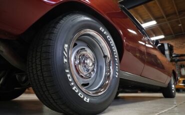Chevrolet-Chevelle-1967-Burgundy-Metallic-Black-29