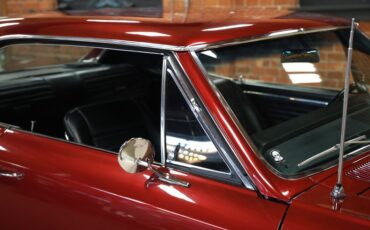 Chevrolet-Chevelle-1967-Burgundy-Metallic-Black-3