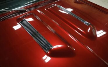 Chevrolet-Chevelle-1967-Burgundy-Metallic-Black-45