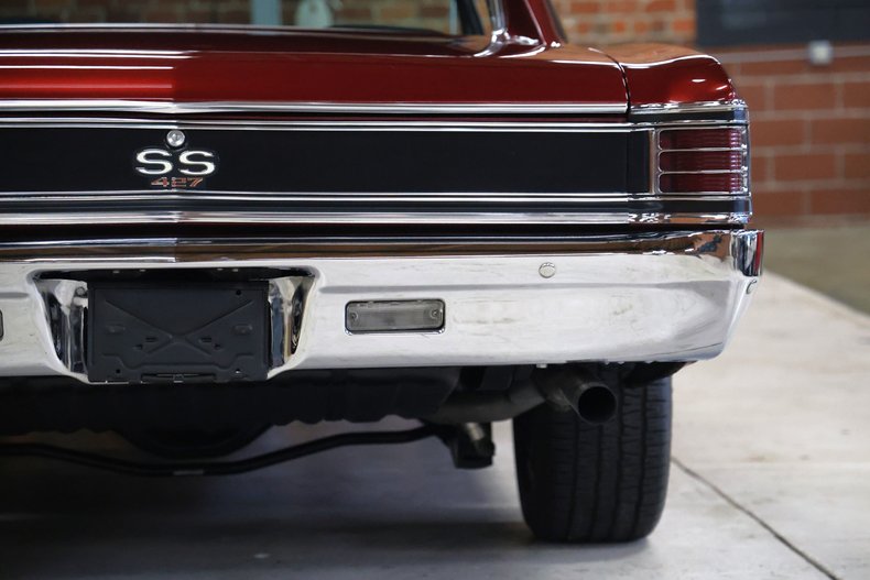 Chevrolet-Chevelle-1967-Burgundy-Metallic-Black-48