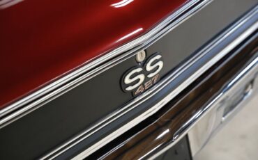 Chevrolet-Chevelle-1967-Burgundy-Metallic-Black-49