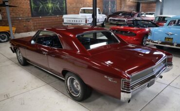Chevrolet-Chevelle-1967-Burgundy-Metallic-Black-6
