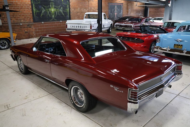 Chevrolet-Chevelle-1967-Burgundy-Metallic-Black-6