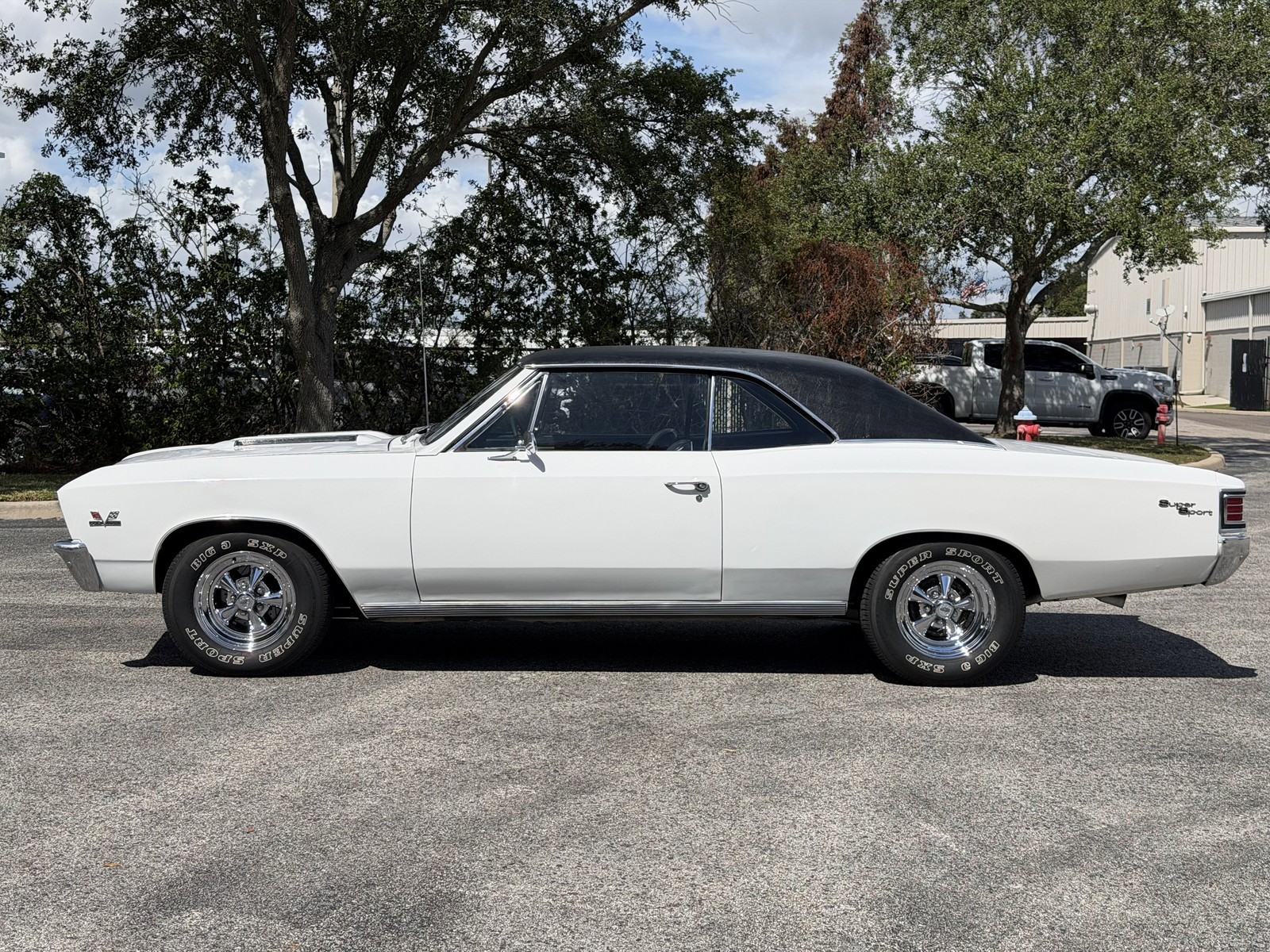 Chevrolet-Chevelle-1967-COUPE-3