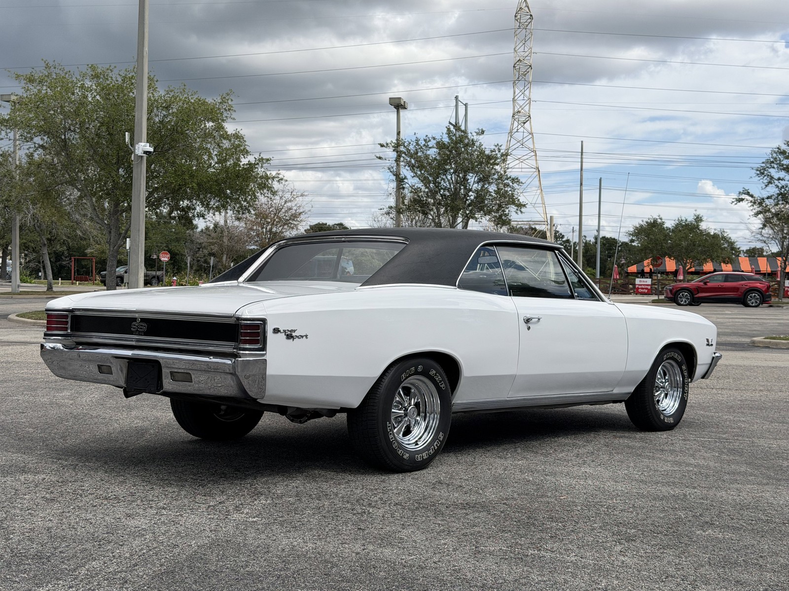 Chevrolet-Chevelle-1967-COUPE-9