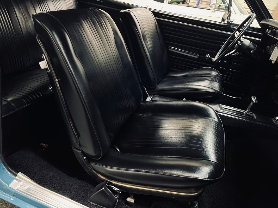 Chevrolet-Chevelle-1967-Coupe-21