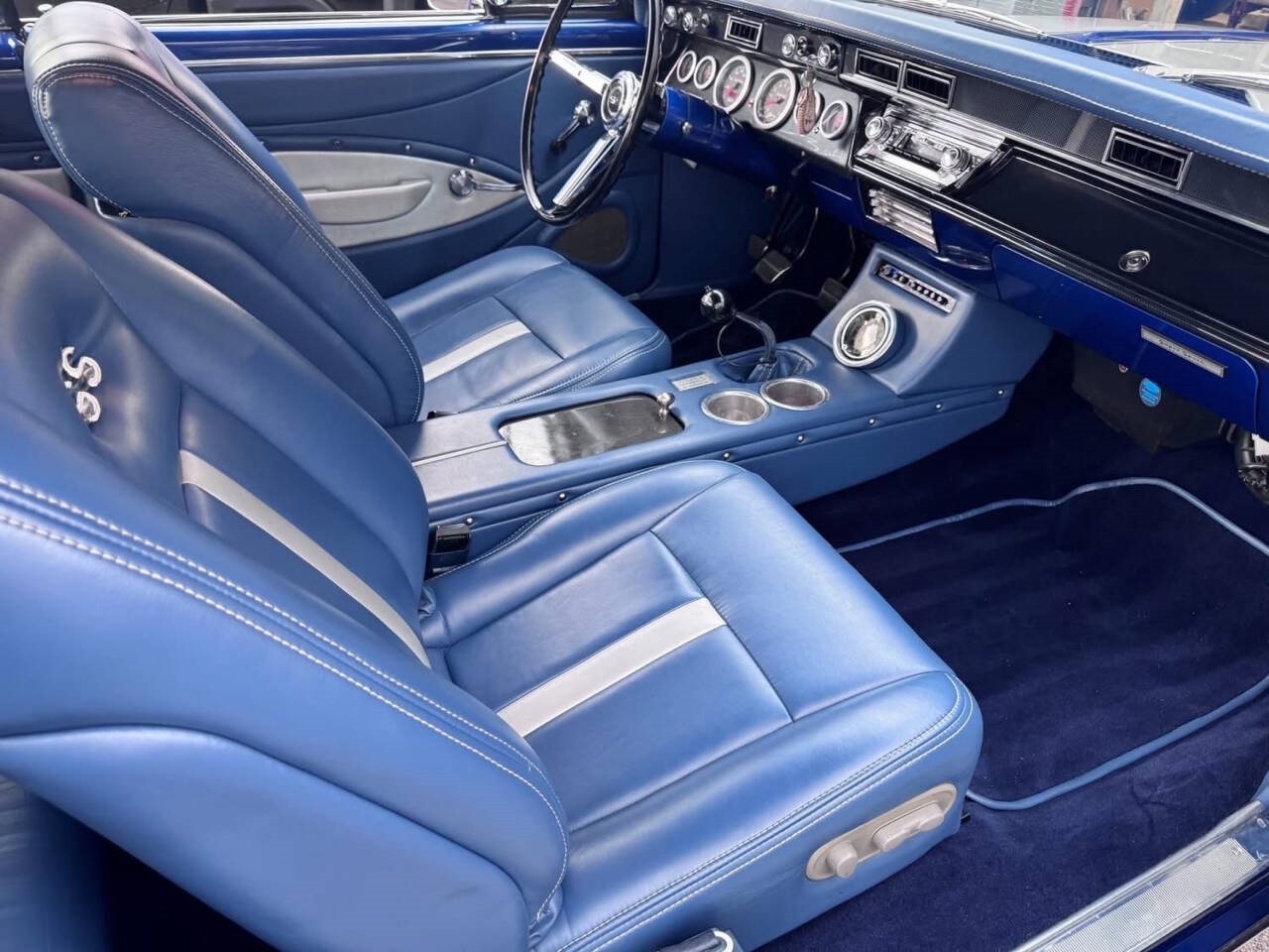 Chevrolet-Chevelle-1967-Coupe-8