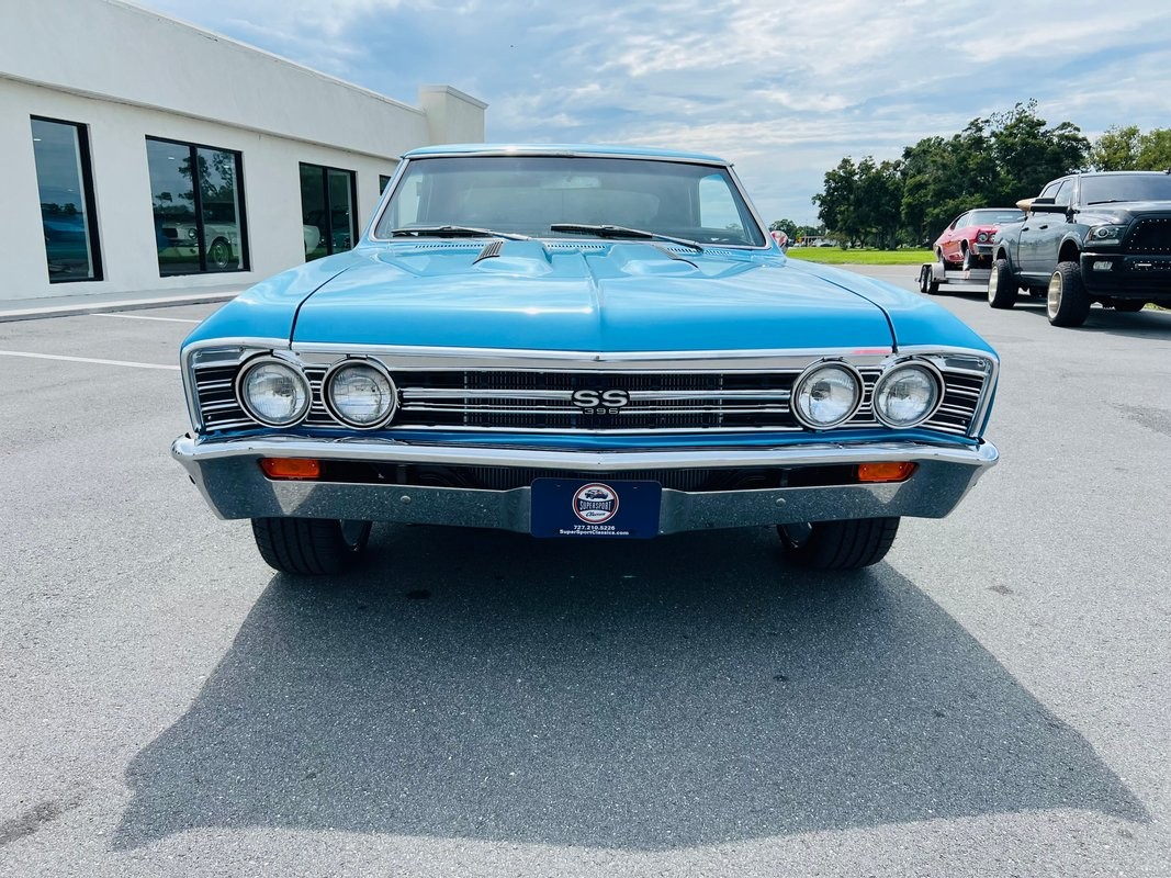 Chevrolet-Chevelle-1967-Coupe-8