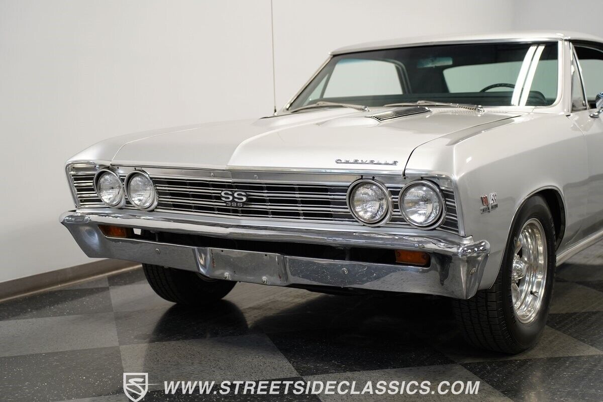 Chevrolet-Chevelle-1967-Hardtop-19