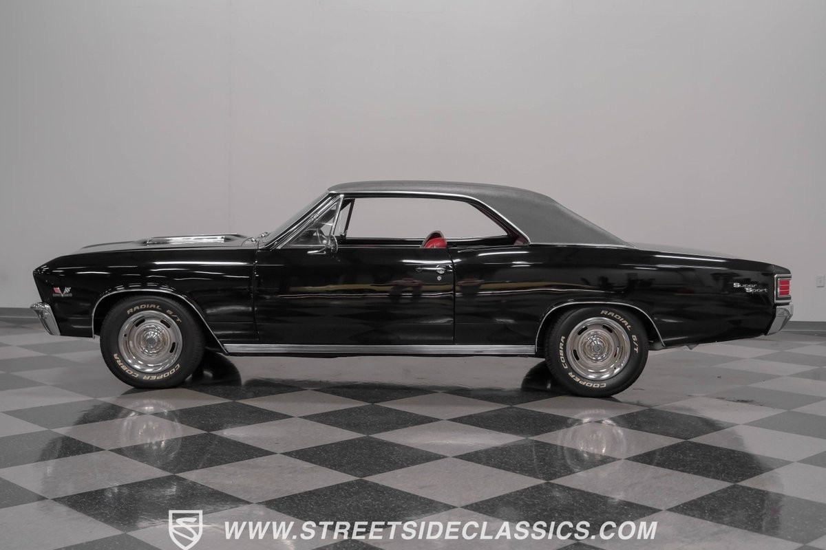 Chevrolet-Chevelle-1967-Hardtop-2