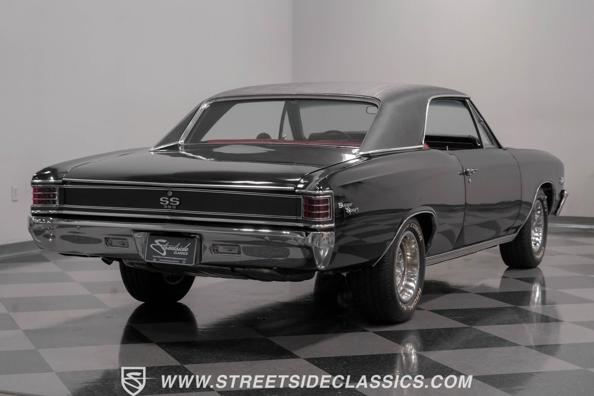 Chevrolet-Chevelle-1967-Hardtop-21