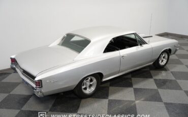 Chevrolet-Chevelle-1967-Hardtop-24