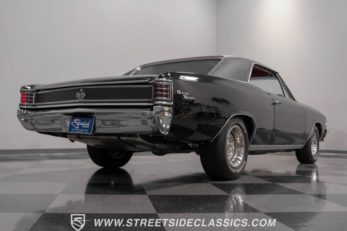 Chevrolet-Chevelle-1967-Hardtop-25