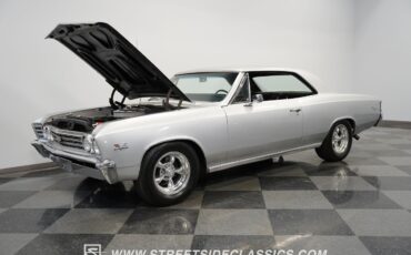 Chevrolet-Chevelle-1967-Hardtop-32