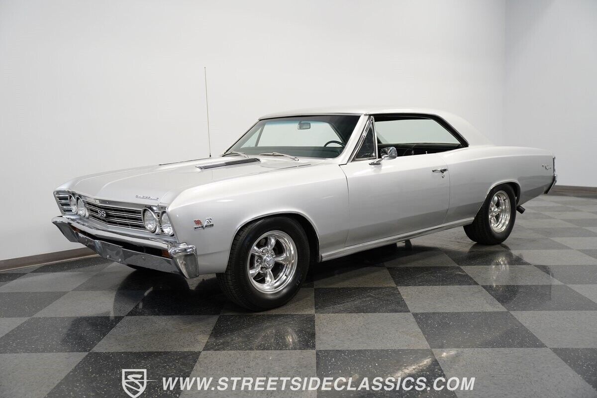 Chevrolet-Chevelle-1967-Hardtop-5