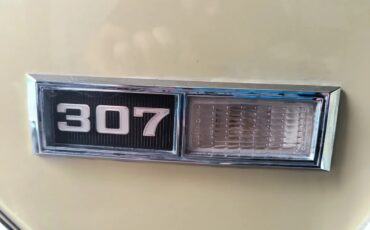 Chevrolet-Chevelle-1968-Butternut-Yellow-Gold-13