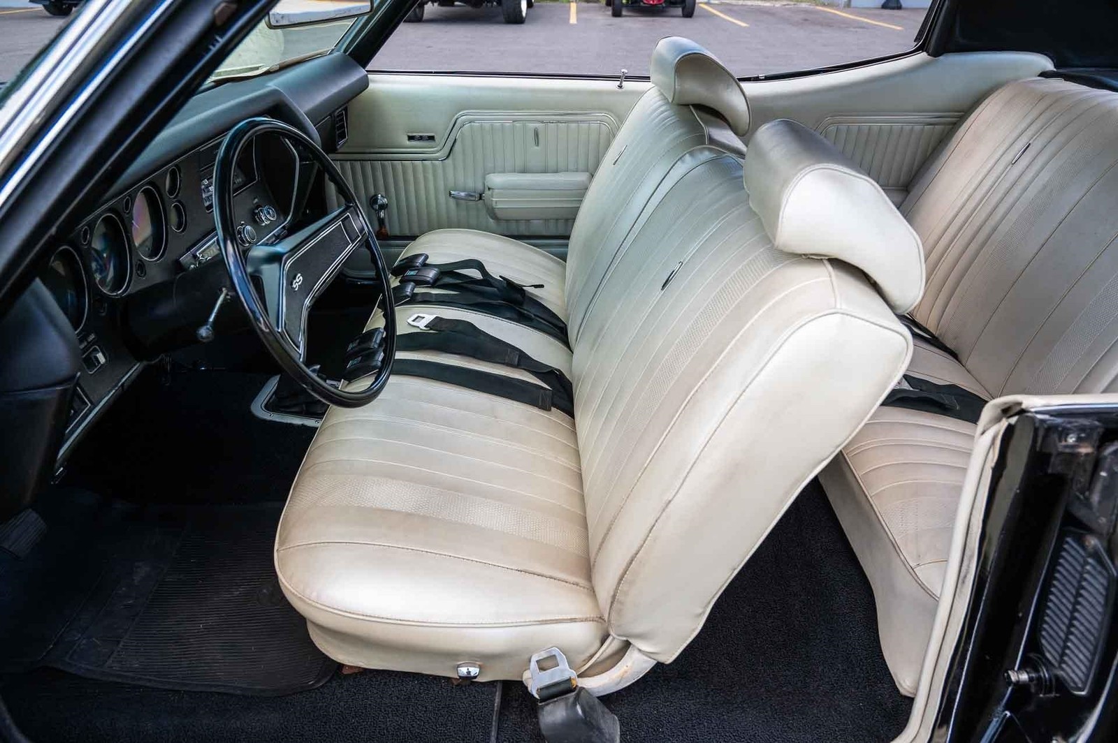 Chevrolet-Chevelle-1970-2-Door-10