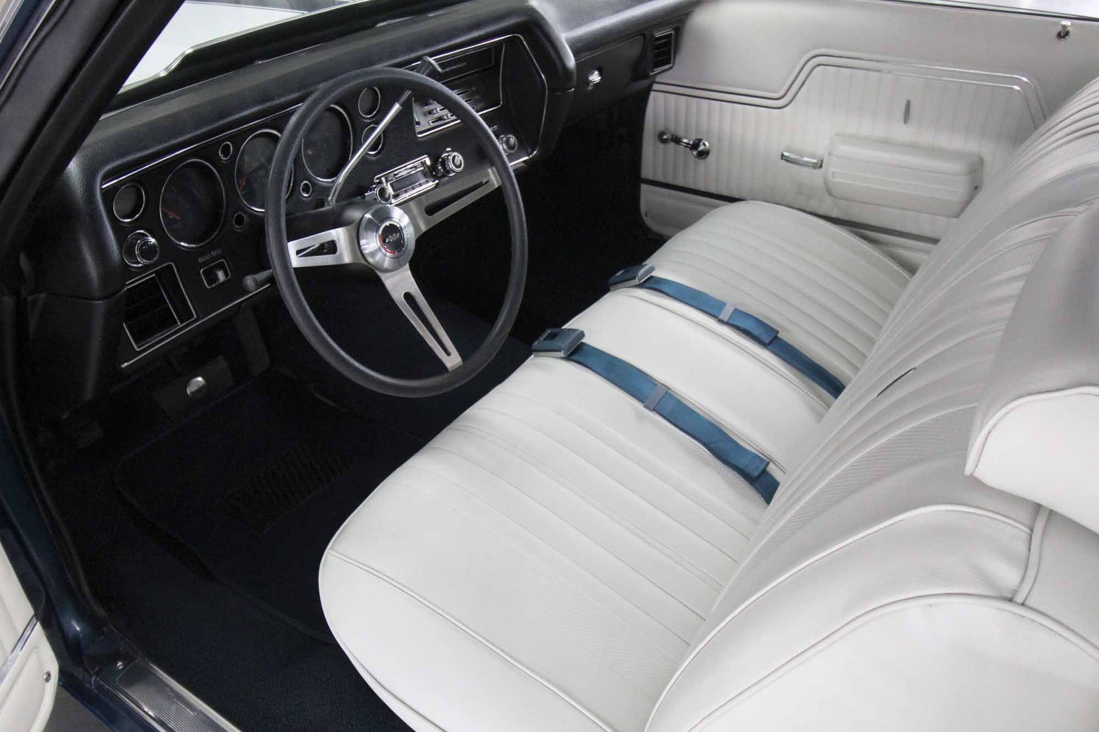 Chevrolet-Chevelle-1970-SS-Tribute-12