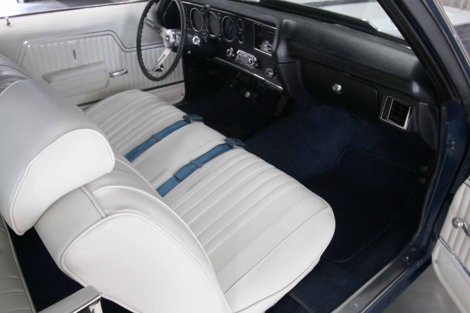 Chevrolet-Chevelle-1970-SS-Tribute-13