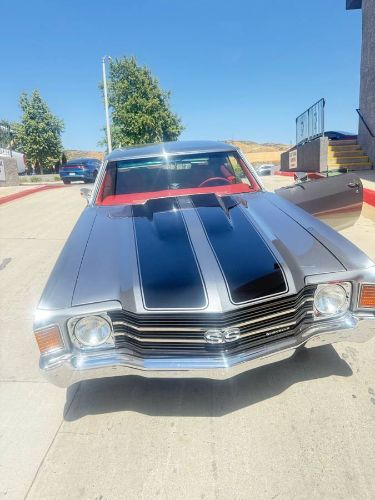 Chevrolet-Chevelle-1972-12