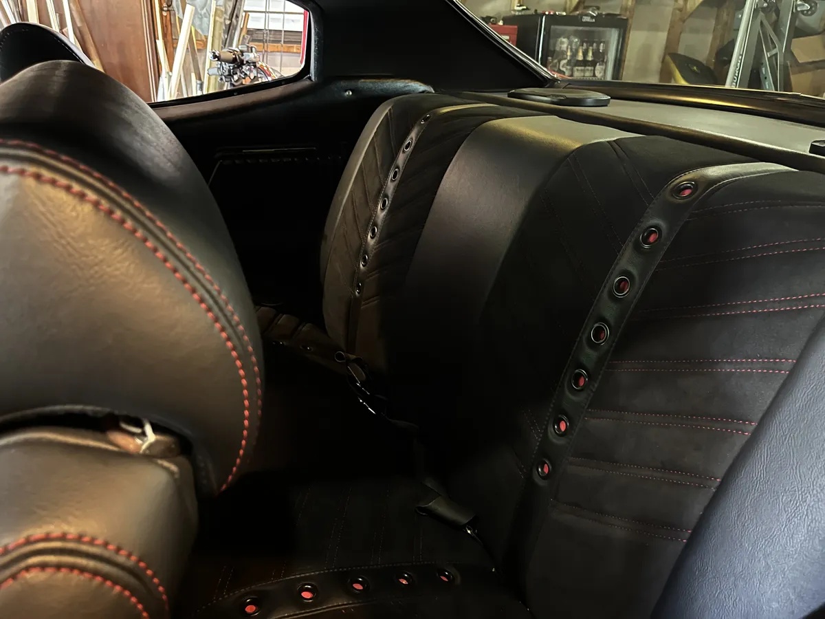 Chevrolet-Chevelle-1972-Red-Black-14