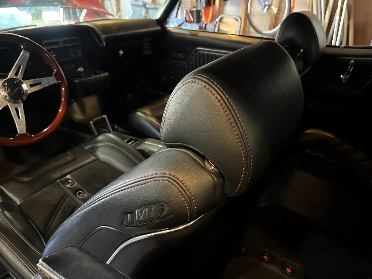 Chevrolet-Chevelle-1972-Red-Black-15