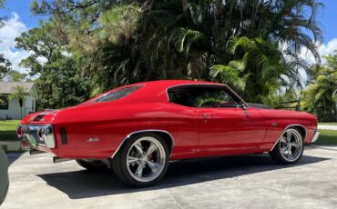 Chevrolet-Chevelle-1972-Red-Black-2