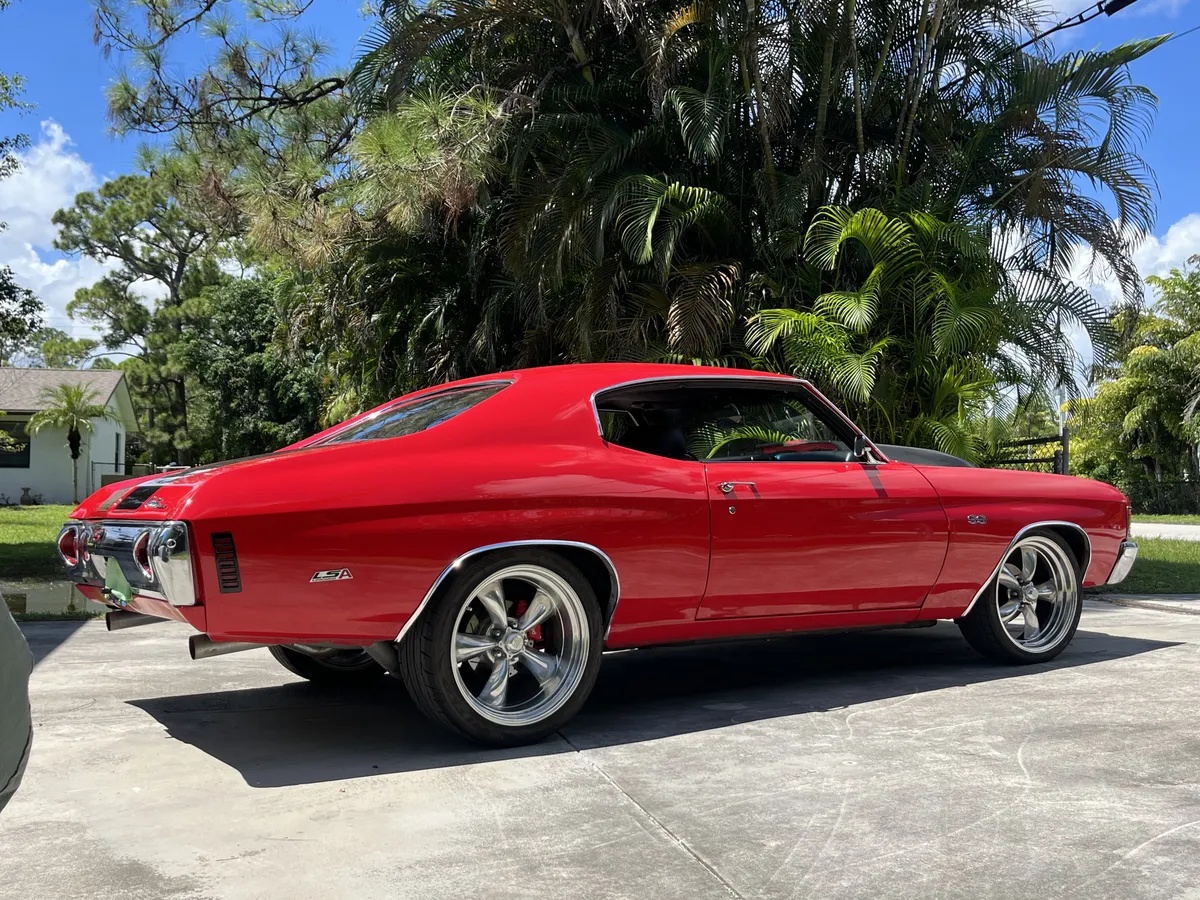 Chevrolet-Chevelle-1972-Red-Black-2