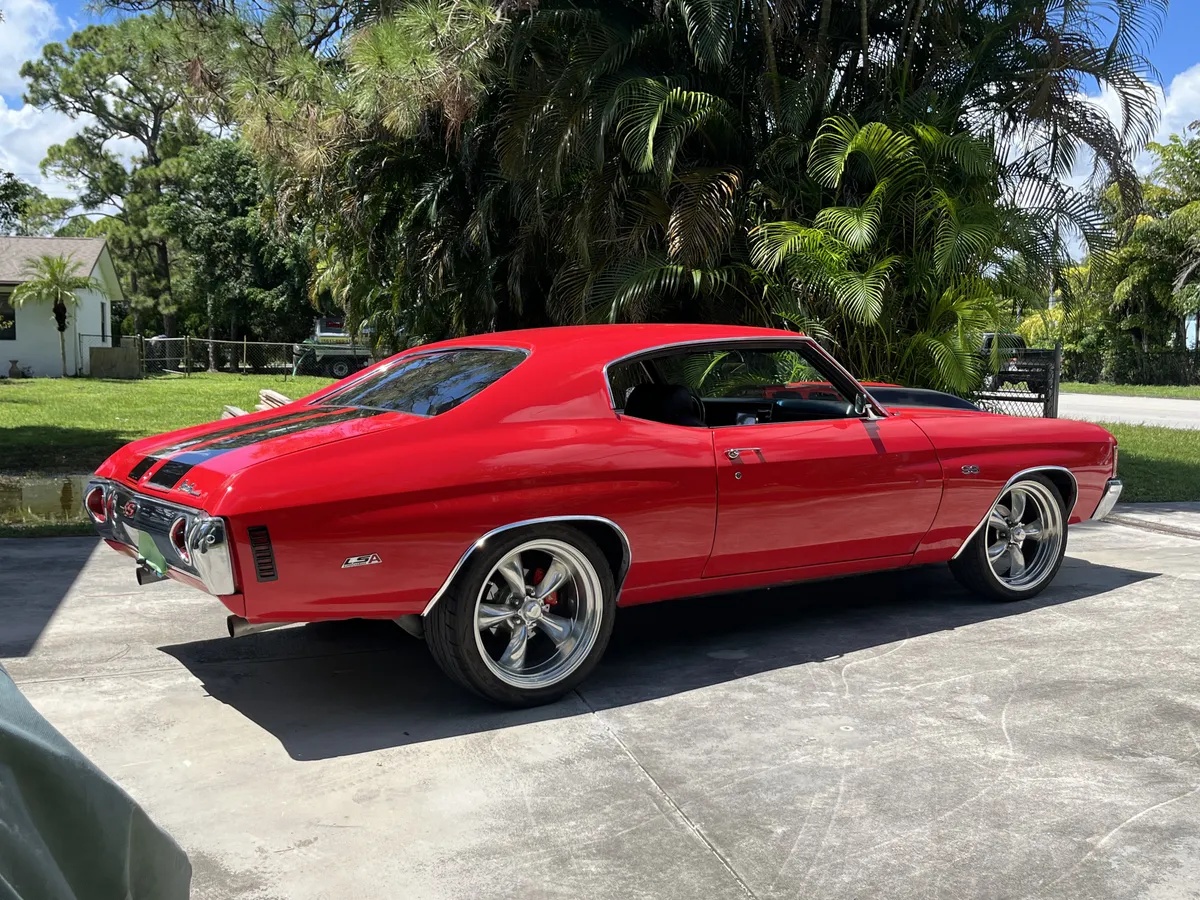 Chevrolet-Chevelle-1972-Red-Black-3