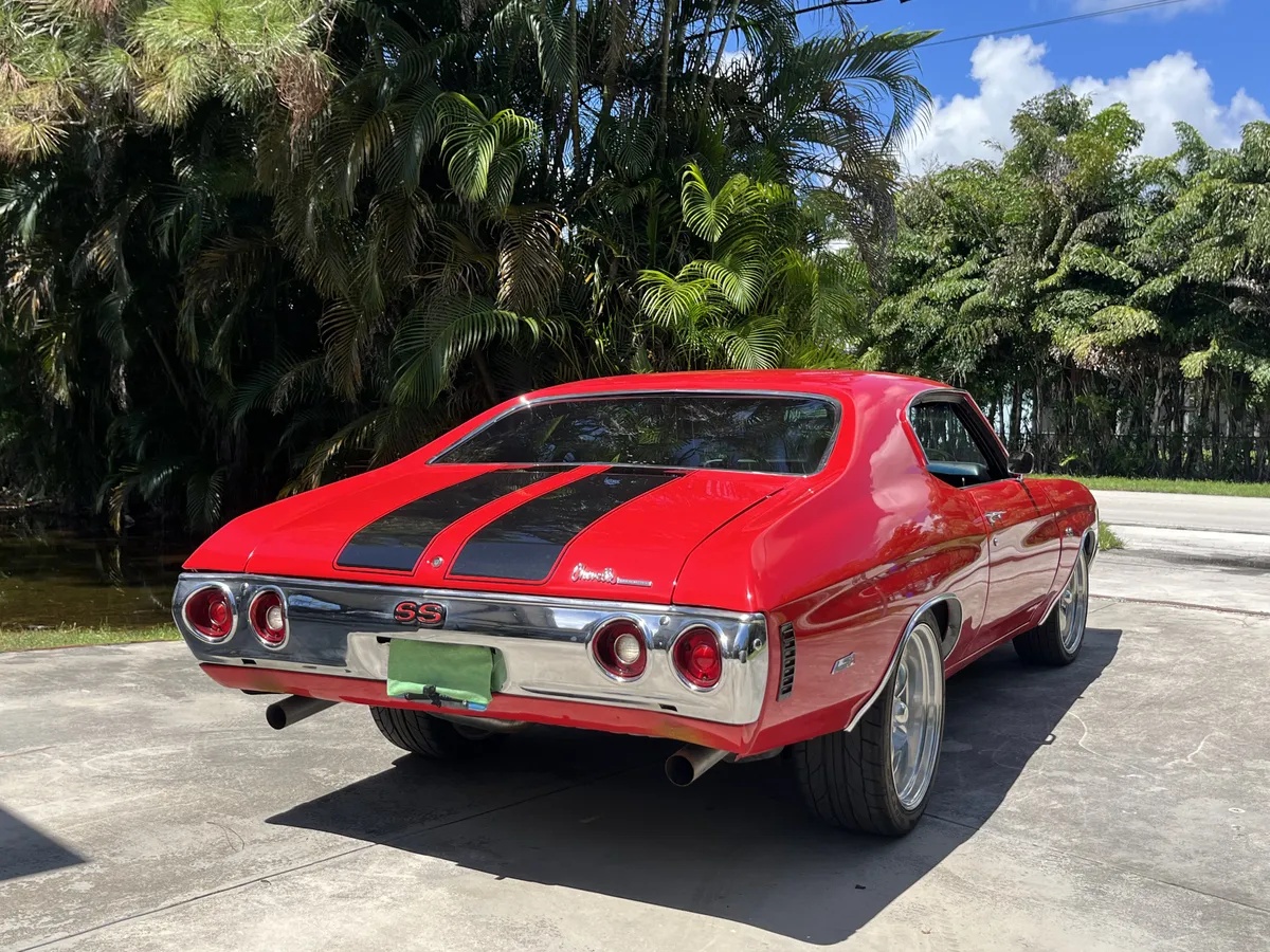 Chevrolet-Chevelle-1972-Red-Black-4