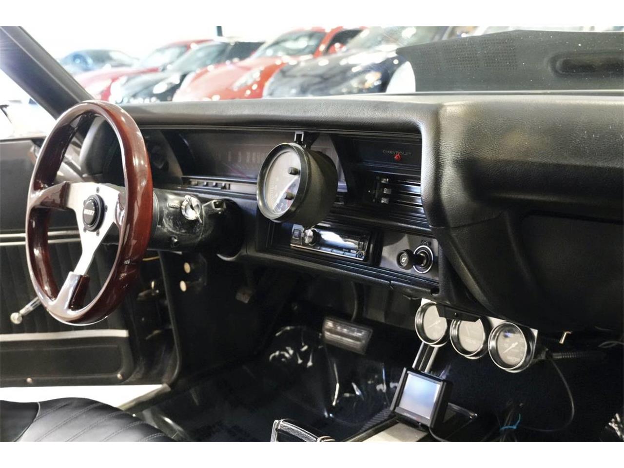 Chevrolet-Chevelle-1972-gray-black-6