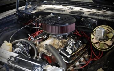 Chevrolet-Chevelle-1972-gray-black-7