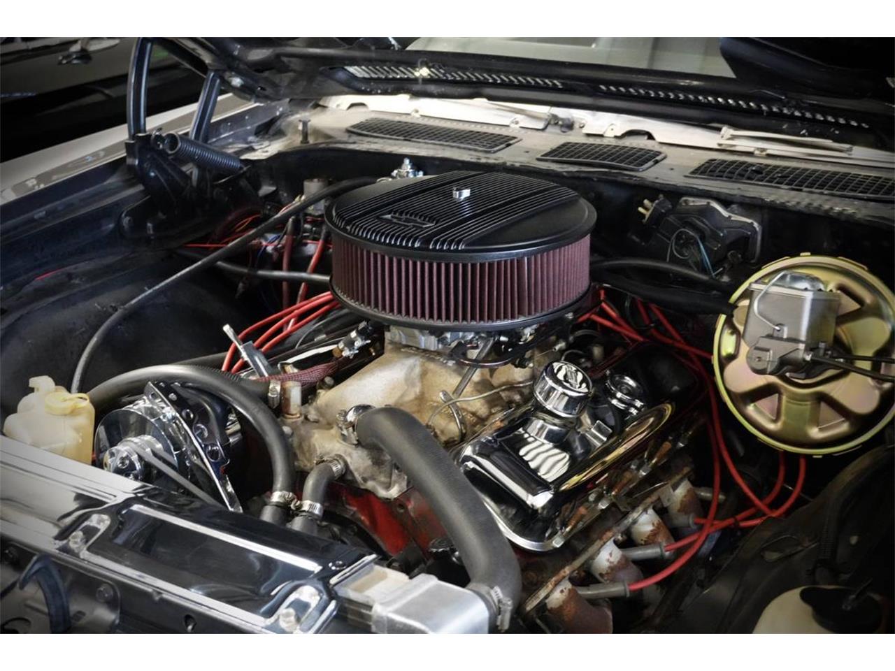 Chevrolet-Chevelle-1972-gray-black-7