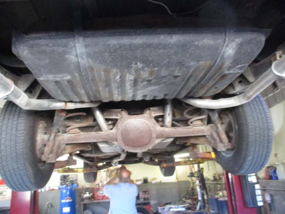 Chevrolet-Chevelle-1984-4