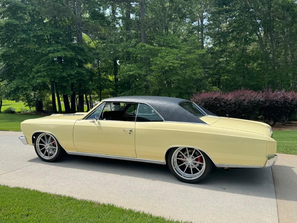 Chevrolet-Chevelle-patriot-built-6.0-LS-stroker-wWhipple-su-1966-14