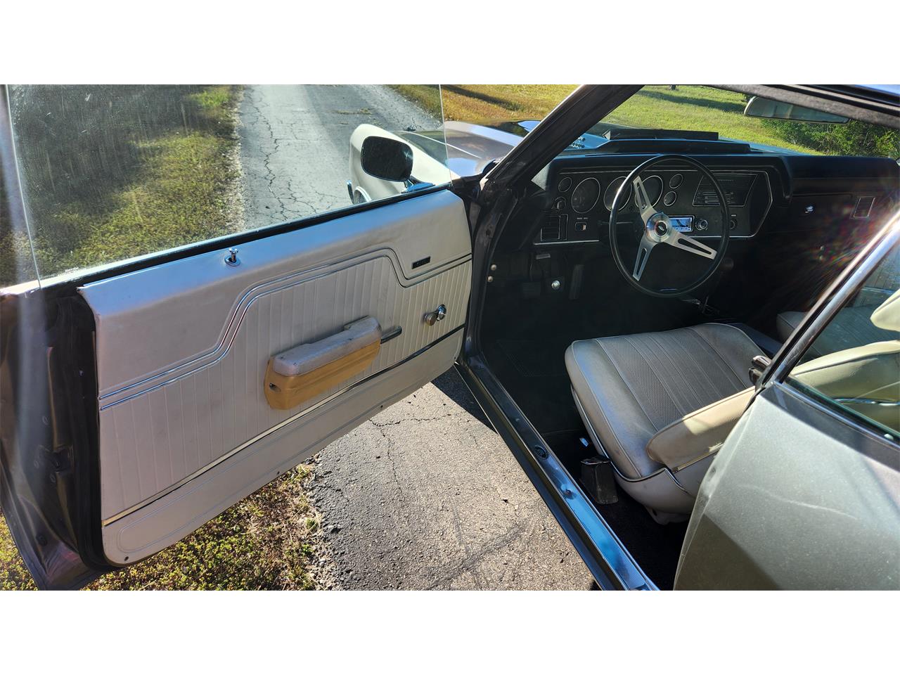 Chevrolet-Chevelle-ss-1970-Silver-Black-Pearl-White-Black-26