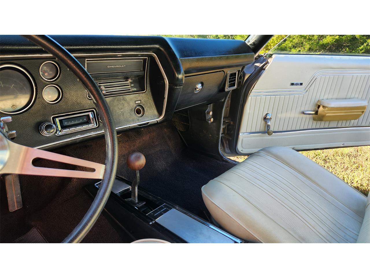 Chevrolet-Chevelle-ss-1970-Silver-Black-Pearl-White-Black-33