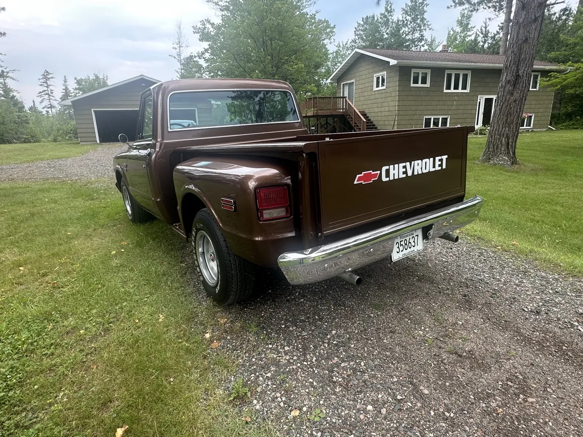 Chevrolet-Ck-1968-Metallic-Brown-Black-9