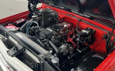 Chevrolet-Ck-1968-Red-Black-12