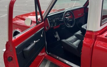 Chevrolet-Ck-1968-Red-Black-7