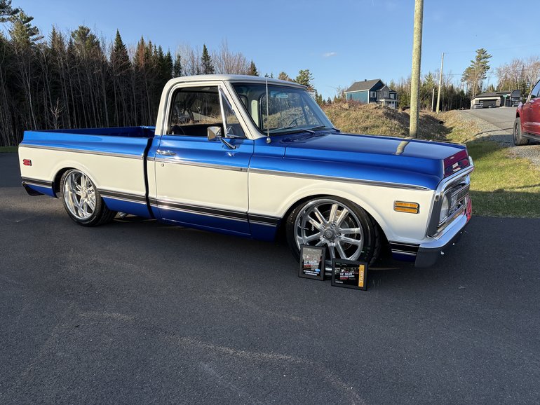 Chevrolet-Ck-1970-Blue-And-White-White
