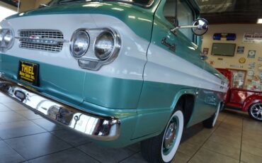 Chevrolet-Corvair-1961-Classic-Car-17